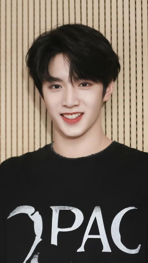 吃瓜刘耀文,揭秘娱乐圈背后的故事