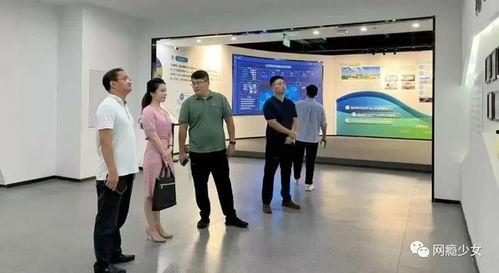 吃瓜副局长怎么拿瓜