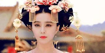 炮灰女配吃瓜,吃瓜群众见证的华丽蜕变