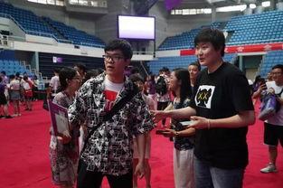 吃瓜群众柯同学