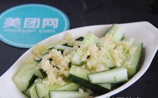 成都武侯吃瓜,瓜果飘香，品味夏日悠闲时光