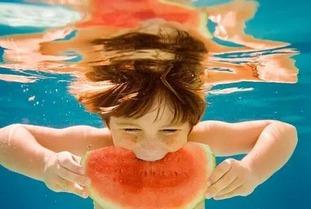 卖萌的吃瓜,卖萌吃瓜的快乐时光