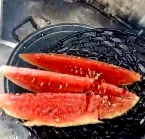 吃瓜黑暗料理,惊悚味蕾之旅