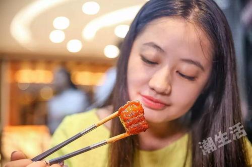 湖南精神小妹吃瓜,揭秘网络红人的幕后故事  第3张